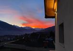 Location vacances Doues - Alpenglow Maison Lugon-2