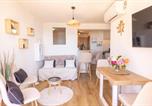Location vacances Valras-Plage - Appartement Cosy avec Vue Mer au 4e-4