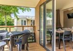Location vacances Plonéour-Lanvern - Mobil home confortable avec terrasse à Tréguennec - Api-1-52-1036-2