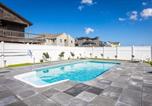 Location vacances Kitty Hawk - Renovated for 2025 Ocean Views & Backyard Oasis-3