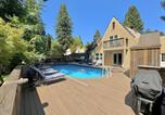 Location vacances Calistoga - Lovely Tudor Home With Pool & Spa Near Russian River-1