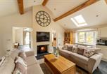 Location vacances Staveley-in-Cartmel - Lakes Cottage-2