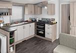 Location vacances Wooler - Riverside Essential Clover Caravan 1-3