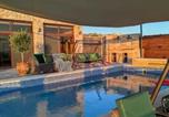Location vacances  Jordanie - لافين شاليه-1
