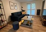 Location vacances Ostrava - Hrabuvka Living-1