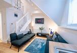 Location vacances Barry - Elegant Cardiff Bay Flat - Spacious & Comfortable-2