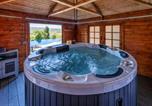 Location vacances Airoux - Domaine de ferrabouc-2