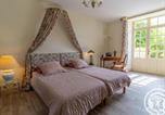 Hôtel Etusson - Séjour de charme avec piscine à Saint-Georges-sur-Layon, proche de Saumur et des châteaux de la Loire - Fr-1-622-81-3