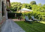 Location vacances Pieve Fosciana - Cozy House in Castelnuovo di Garfagnana + Large Garden-1