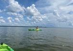 Location vacances Williamsburg - Riverfront Oasis Kayaks, Private Beach, & More-4