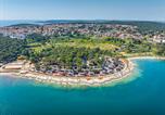Camping Pomer - Arena Stupice Camping Homes-1