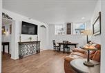 Location vacances Savannah - Spanish Style Apartment- Steps from Forsyth-1
