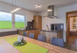 Location vacances Brixen im Thale - Cozy apartment in Brixen in the Thale with terrace-2