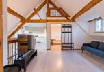 Location vacances Berne - Thun Center Apartment Close to Lake and Shops-3