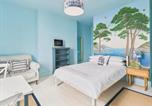 Location vacances Falmouth - Pendune - Sea View Apartment | Easy walk to Town & Beaches-1