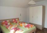 Location vacances Ried im Zillertal - Gertis Appartment Top 2-2