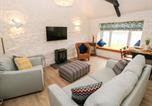 Location vacances Manorbier - Bluebell Cottage-2