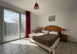 Location vacances Vallon-Pont-d'Arc - Appartement climatisé de 3 pièces avec piscine, terrasse et parking - Vallon-Pont-d'Arc - Fr-1-382-54-3