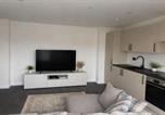 Location vacances  Gare de Swindon - New 2 Bedroom Apartment Old Town Swindon-3
