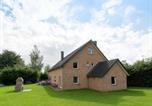 Location vacances  Liège Province - Cozy Holiday Home with Sauna-1