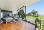 Location vacances Marks Point - Swan Lake By Coast Hosting-4