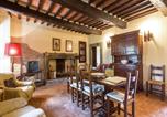 Location vacances Citerna - Rustic Charm with Modern Comforts, cleaning included-4