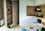 Location vacances Roquebrune-sur-Argens - Mobil-home Prestige avec Terrasse sur Pilotis - Api-1-52-1142-2