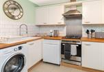 Location vacances Farcet - Westlake Serviced Accommodation-3