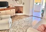 Location vacances Posada - Casetta Bianca con Giardino-2