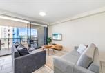 Location vacances Mooloolaba - First Light Mooloolaba 9th floor apartment with ocean views-3