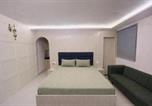 Location vacances Jaipur - Pink City Pearl Central Studio Stay-1