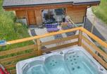 H��tel Bourg-St-Pierre - La Tzoum'hostel-4