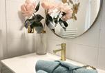 Location vacances  Val-d'Oise - Cozy studio to Pontoise train station-4