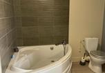 Hôtel Sarthe - Détente près du Loir : Chambre et salon privés, idéal pour randonnées et proche des 24h du Mans - Fr-1-410-387-3