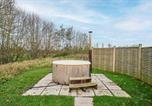 Location vacances Gillingham - Host & Stay - Secret Garden-2