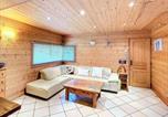 Location vacances Fontcouverte-la-Toussuire - Chalet chaleureux près des pistes avec parking et wifi pour 14 pers - Fr-1-267-299-3