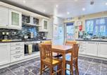 Location vacances  Gare de Walsall - House Sleeps 11 with Parking-3
