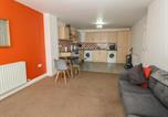 Location vacances Workington - Curwen Apartment-4