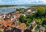 Location vacances Lymington - Stunning Luxury Apartment in Central Lymington-1
