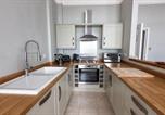 Location vacances Margate - Beach View: Stunning sea view & balcony apartment-3