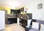 Location vacances Le Mont-Dore - F3 avec Wifi à 150m du centre et thermes du Mont-Dore - 5 couchages - Fr-1-415-143-3