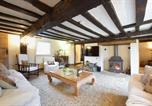 Location vacances Chediston - Church Farmhouse, Cookley-1