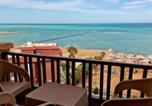 Hôtel قسم الغردقة - Stunning Seafront Chalet with Unobstructed Views-2