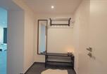Location vacances Sarre - Monteurzimmer Pavan, K1 Keine Ferienwohnung-2