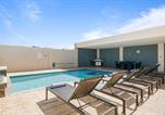 Location vacances Oranjestad - Prime Location 2br W Pool, Bbq & Close To Beach-2