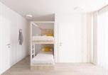 Hôtel Malente - Fairschlafen Boutique Hostel Etagenbett Kombüse 0-11, Sauna, Fitness-1