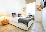 Location vacances  Faro  - Hot Breeze Apartment-1