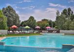Camping Nieul-le-Dolent - Flower Camping Le Pavillon-1