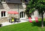 Location vacances Calvinet - Gite Le Rosier-1