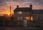 Location vacances Tondu - Shepherds Cottage Dog Friendly Happy Days Stays-1